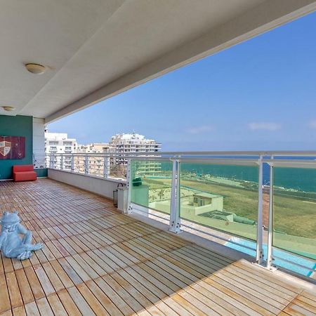 Seafront Apartment In Sliema With Pool, Upmarket Complex المظهر الخارجي الصورة